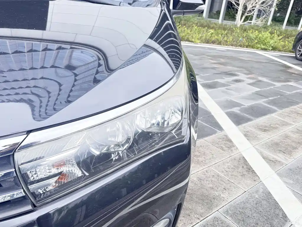 Toyota Corolla 2015 — фото 23