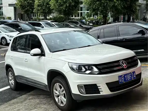 Volkswagen Tiguan 2015