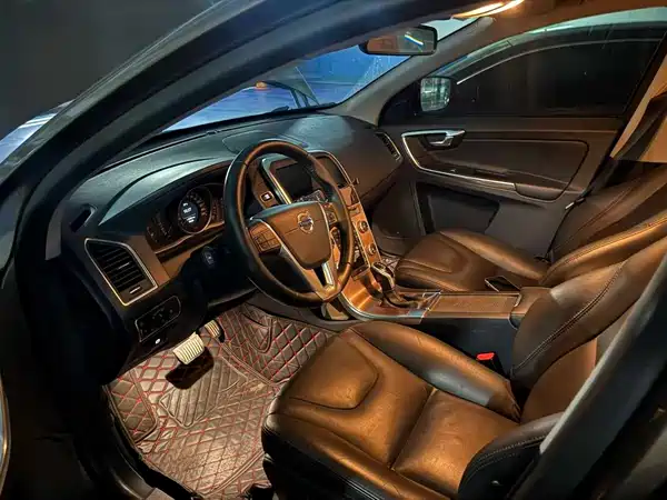 Volvo XC60 2016