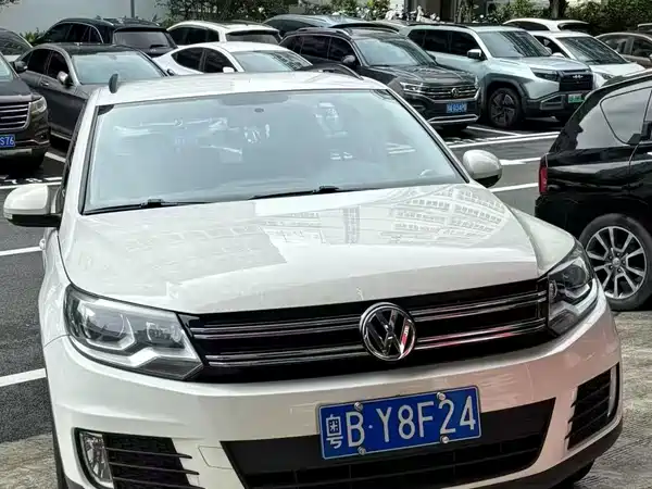 Volkswagen Tiguan 2015