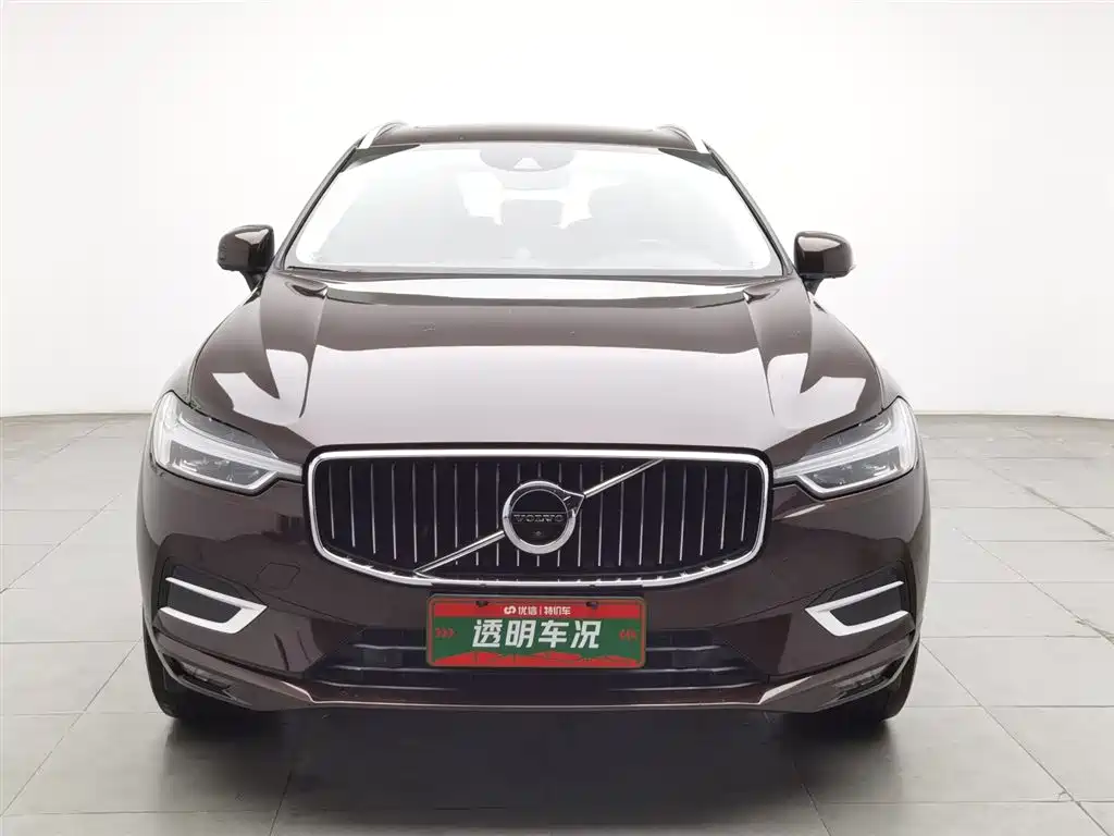 Volvo XC60 2019 — фото 3