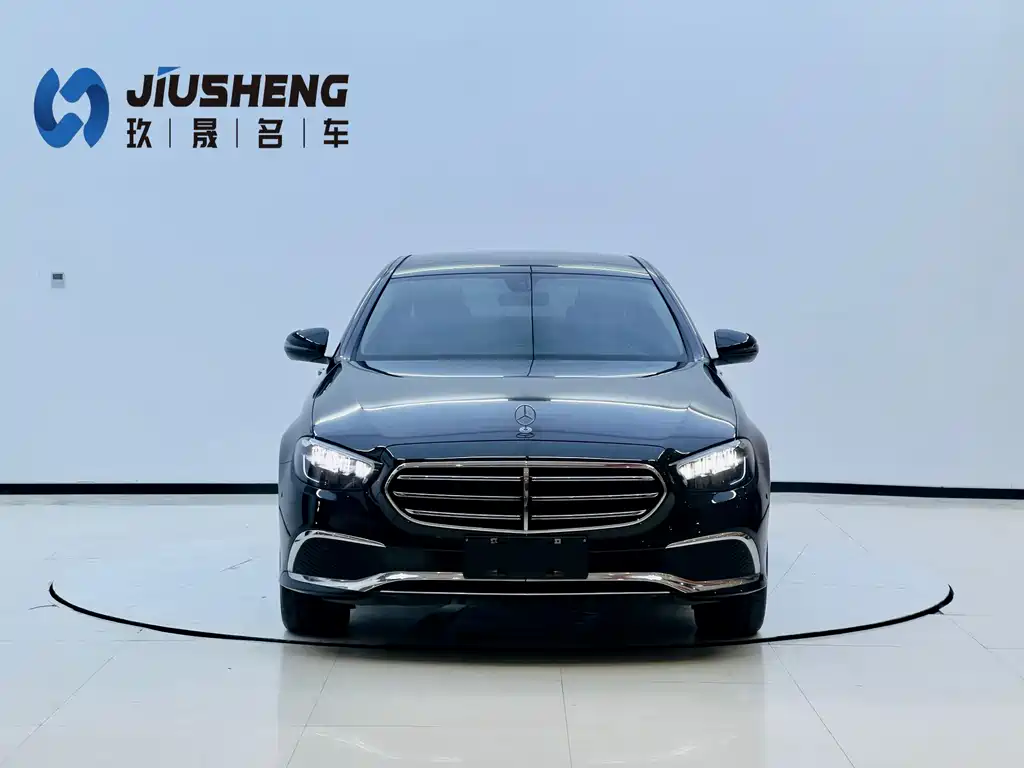 Mercedes-Benz E-Class 2023 — фото 2