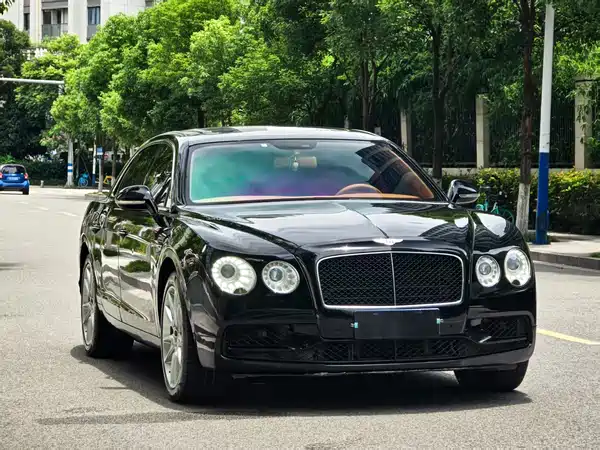Bentley Flying Spur 2017