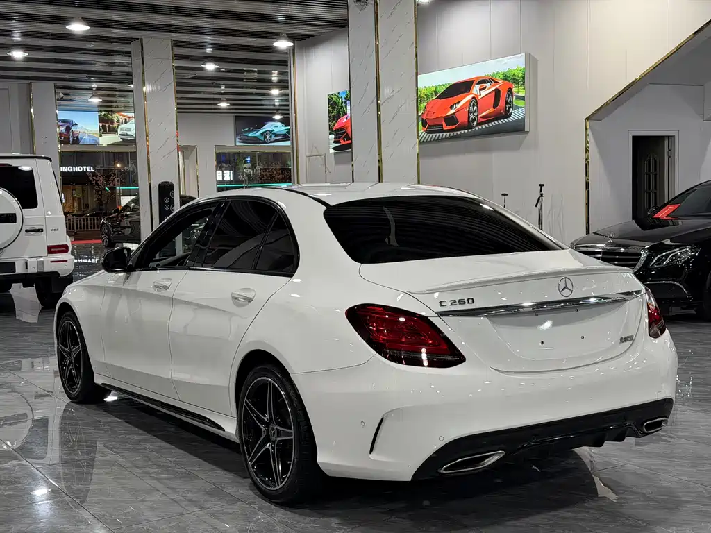 Mercedes-Benz C-Class 2020 — фото 14