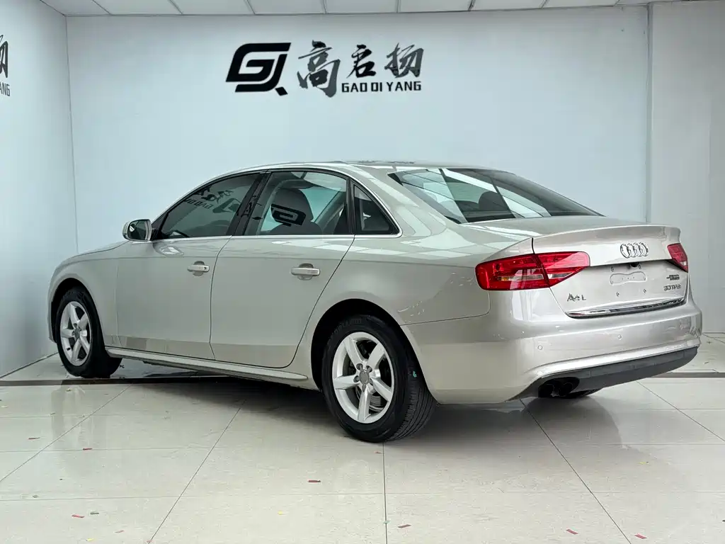 Audi A4L 2015 — фото 23