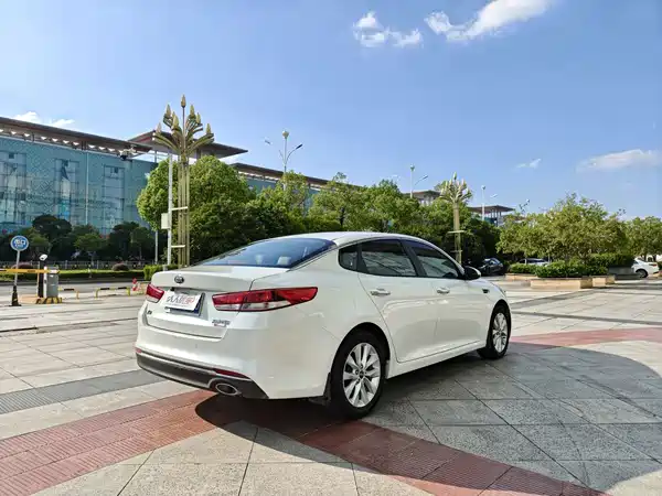 Kia K5 2017