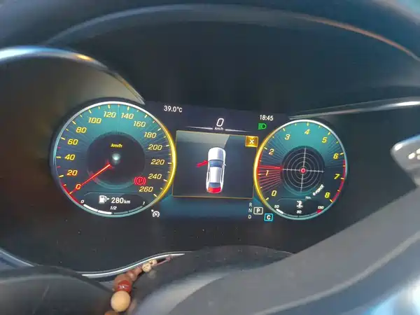 Mercedes-Benz C-Class 2021