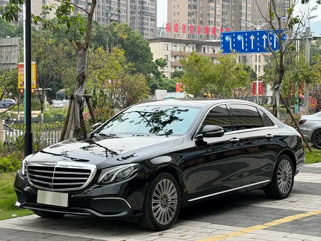Mercedes-Benz E-Class 2020 — фото 1