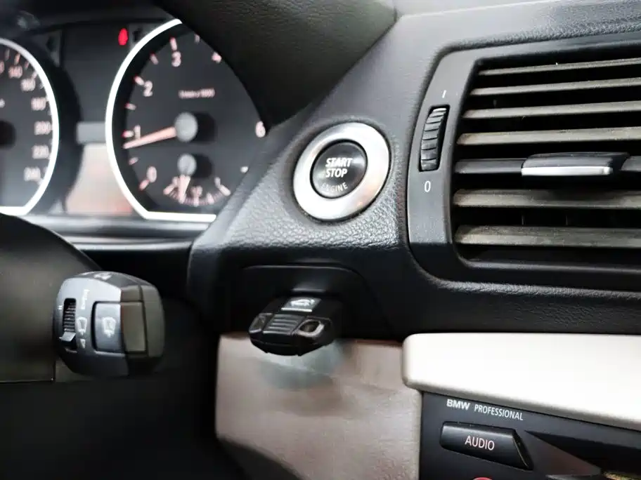 BMW 1 Series 2009 — фото 26