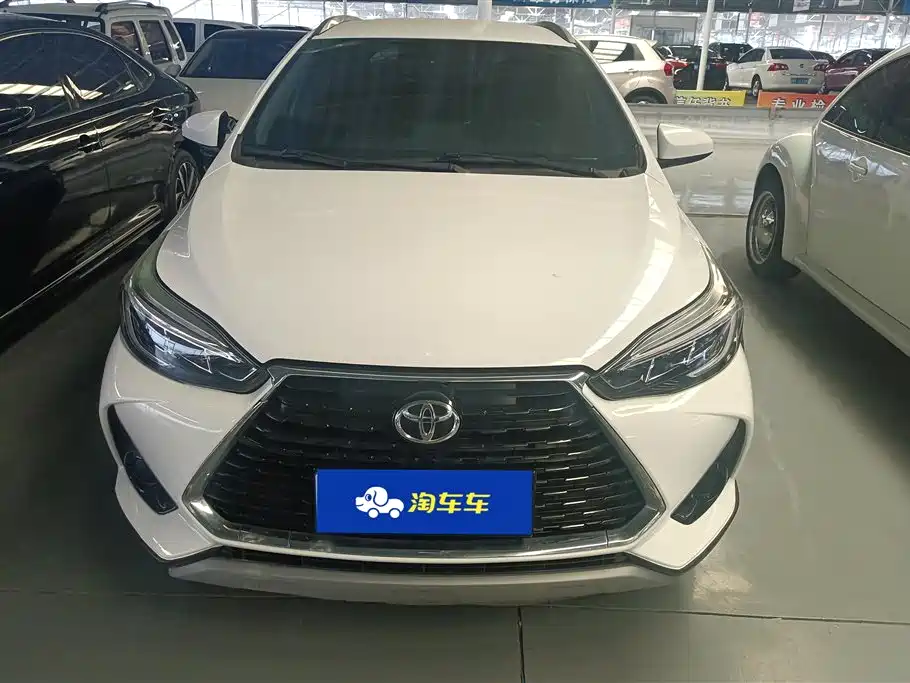 Toyota Yaris L 2021 — фото 2