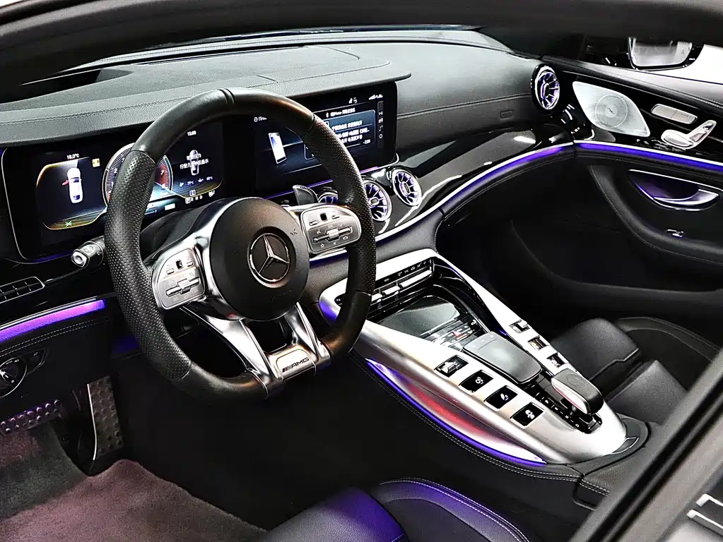 Mercedes-Benz AMG GT 2020 — фото 11