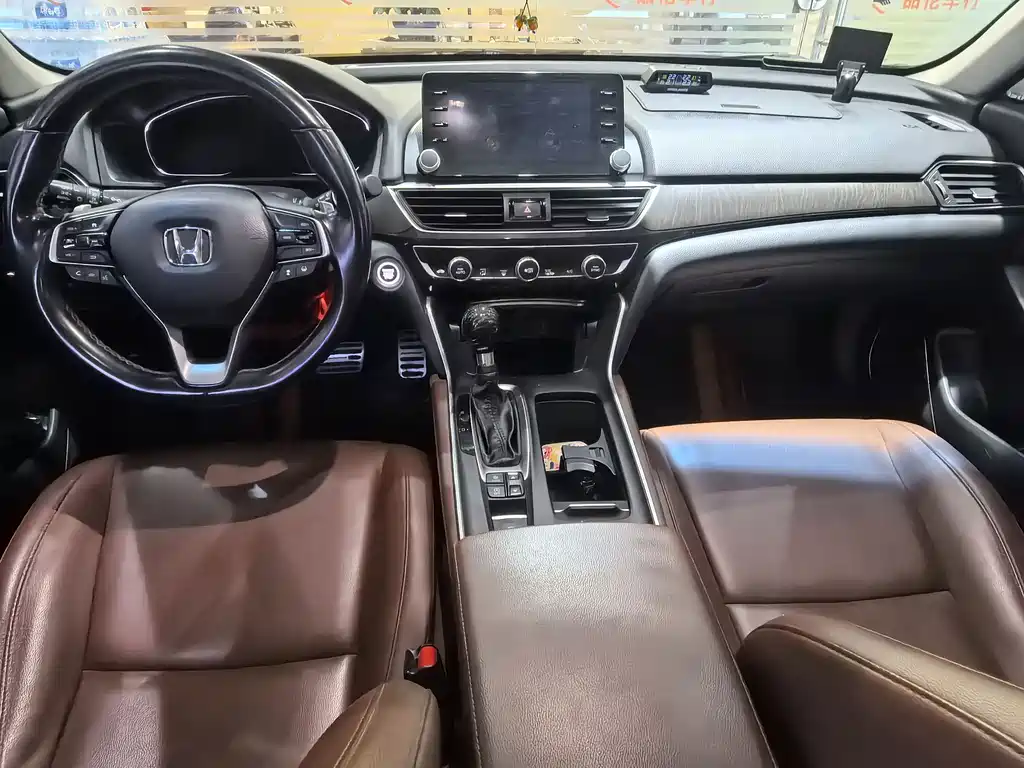 Honda Inspire 2020 — фото 5
