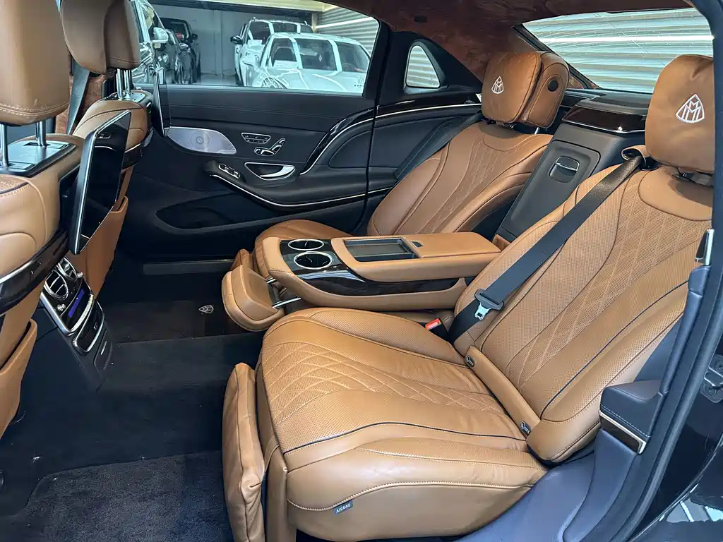 Mercedes-Benz Maybach S-Class 2020 — фото 9