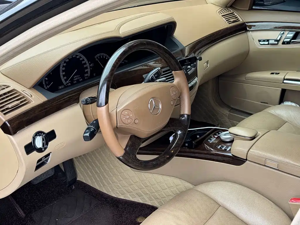 Mercedes-Benz S-Class 2011 — фото 6