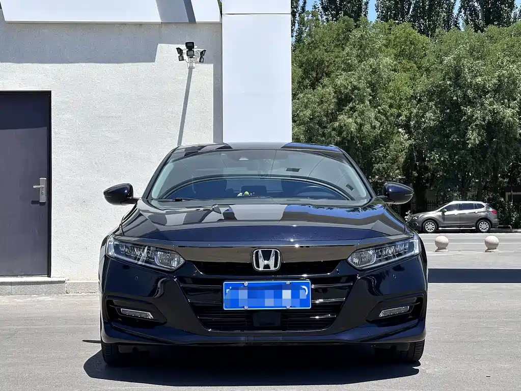 Honda Accord 2021 — фото 2