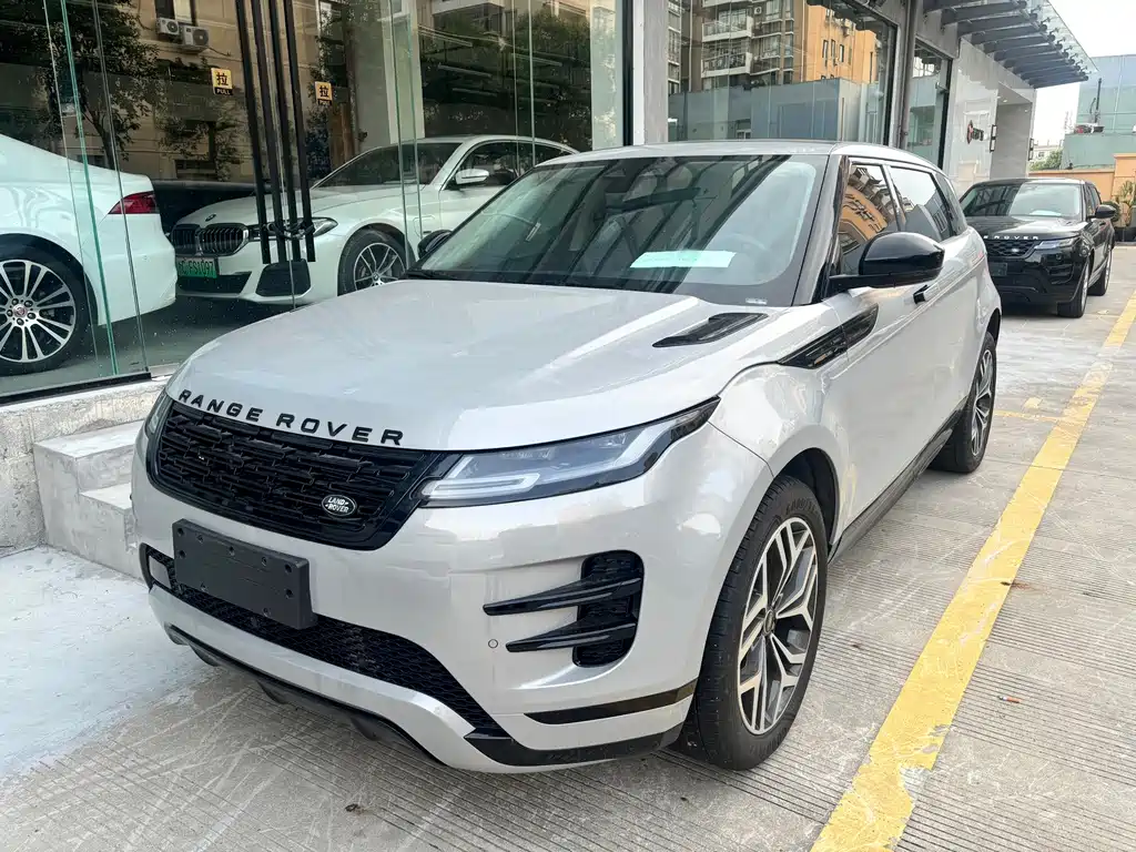 Land Rover Range Rover Evoque 2024 — фото 3