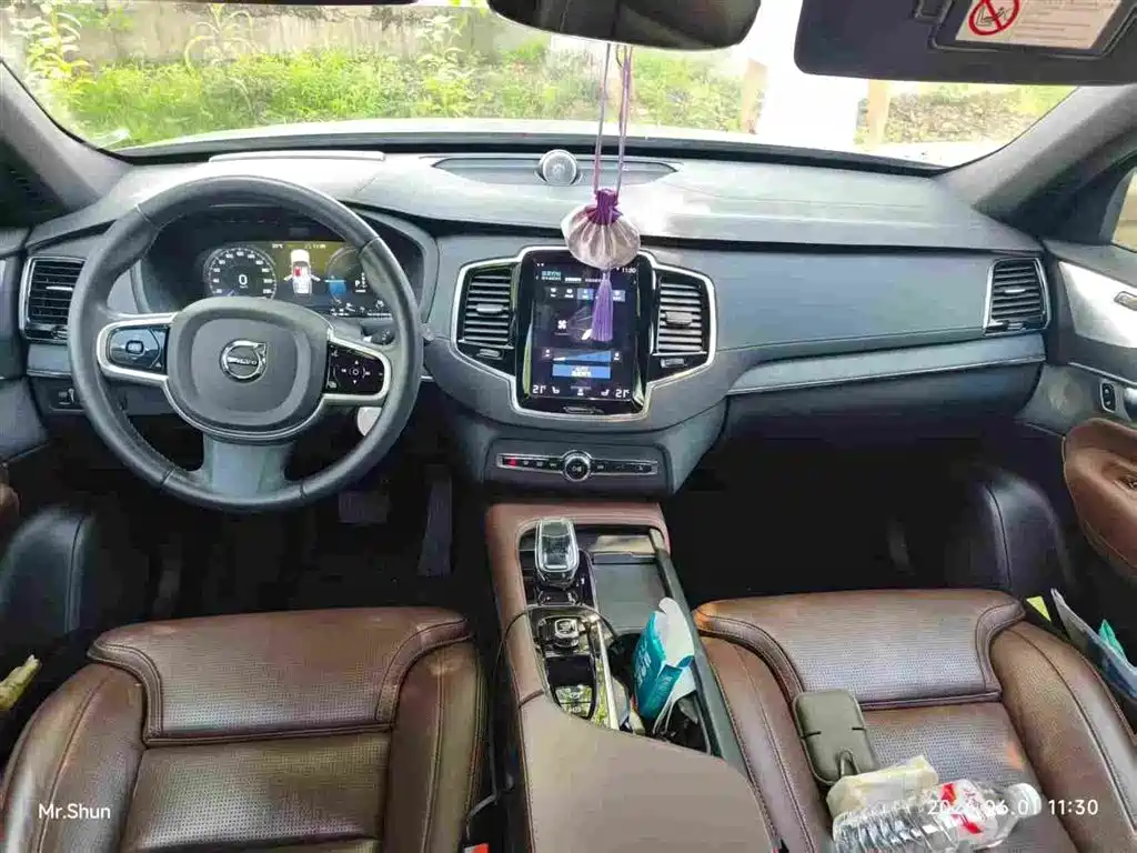 Volvo XC90 PHEV 2023 — фото 5