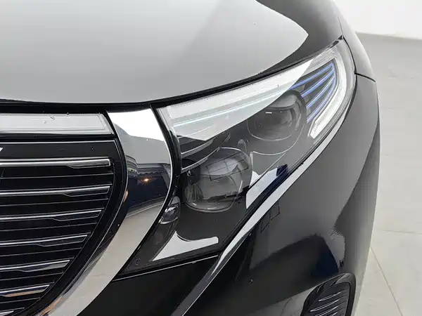 Mercedes-Benz EQC 2022