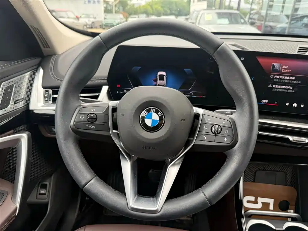 BMW X1 2025 — фото 11