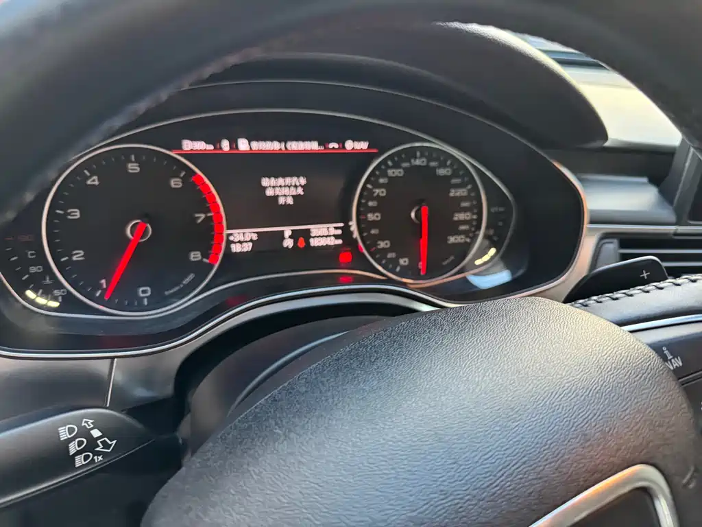 Audi A6L 2015 — фото 17
