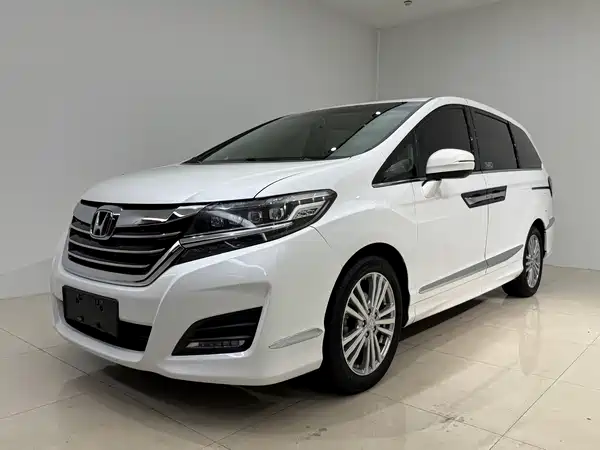 Honda Elysion 2016