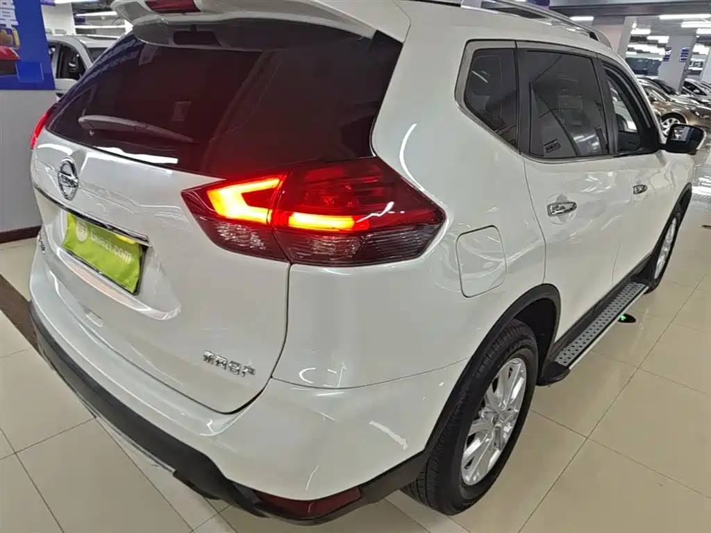 Nissan X-Trail 2021 — фото 8