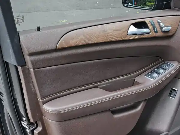 Mercedes-Benz GLE 2017