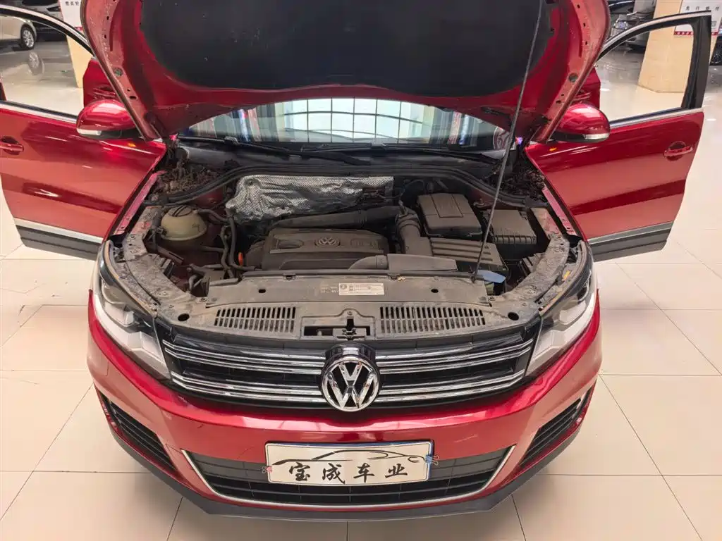 Volkswagen Tiguan 2013 — фото 17
