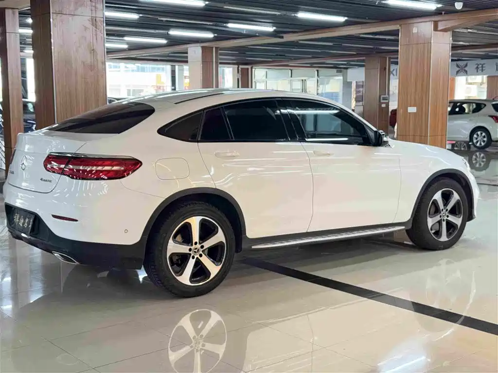 Mercedes-Benz GLC Coupe 2019 — фото 11