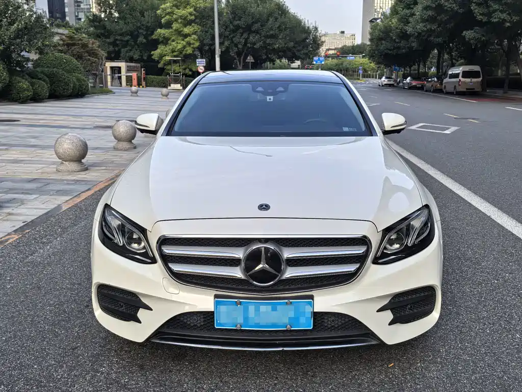 Mercedes-Benz E-Class 2018 — фото 6