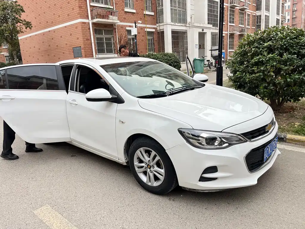 Chevrolet Cavalier 2018 — фото 9