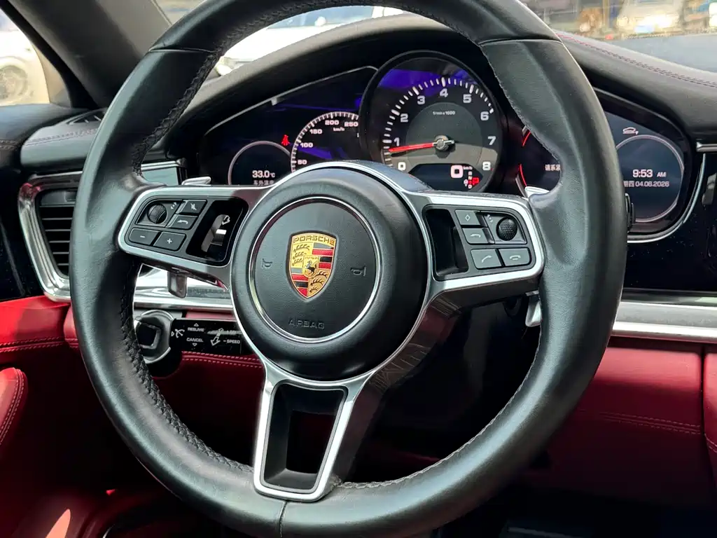 Porsche Panamera 2017 — фото 11