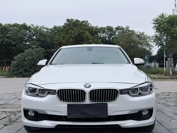 BMW 3 Series 2018