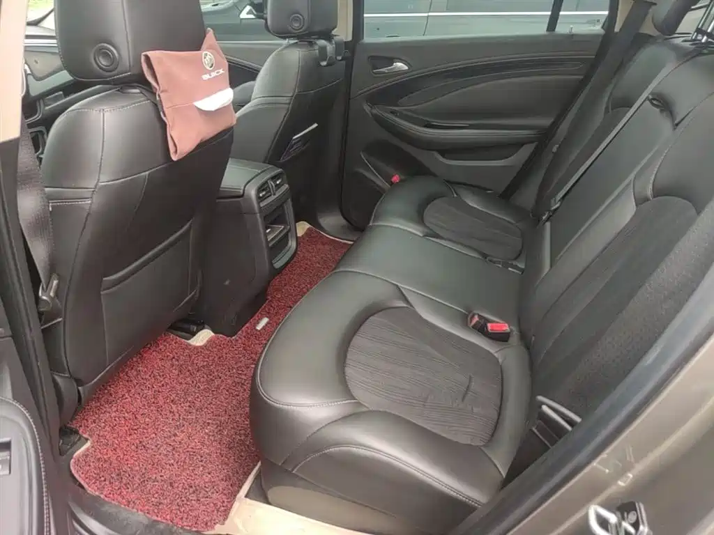 Buick Envision Plus 2017 — фото 16