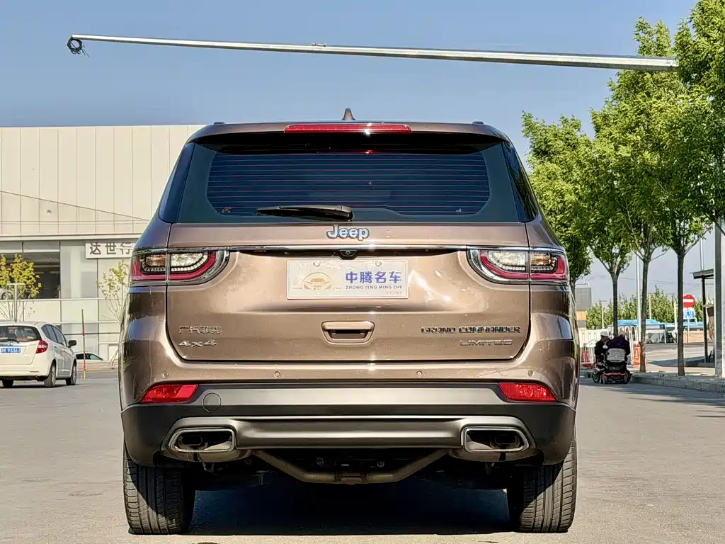 Jeep Grand Commander 2019 — фото 34