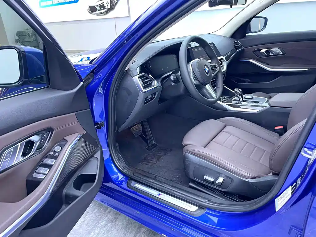 BMW 3 Series 2020