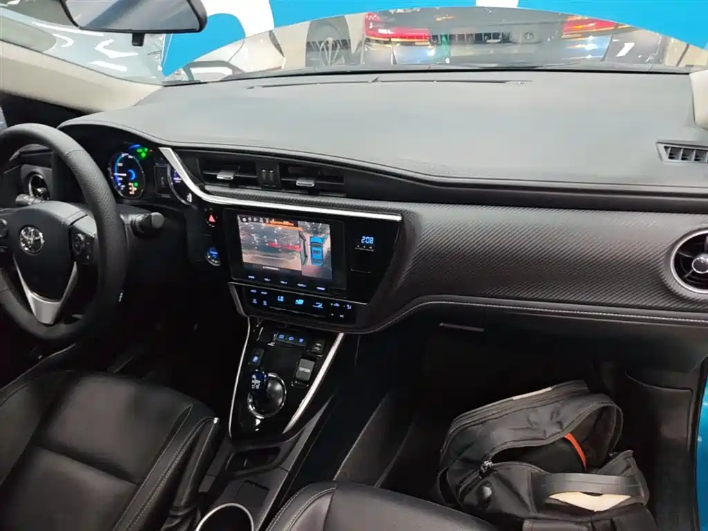 Toyota Levin Twin Engine E+ 2019 — фото 10
