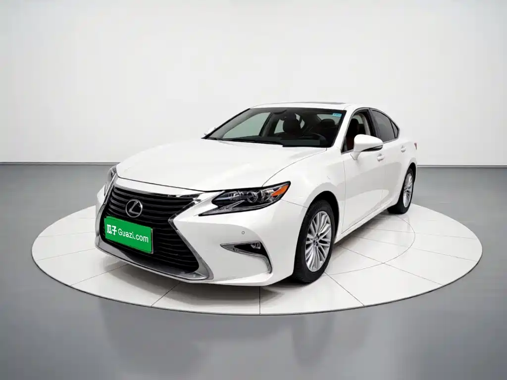 Lexus ES 2016 — фото 2