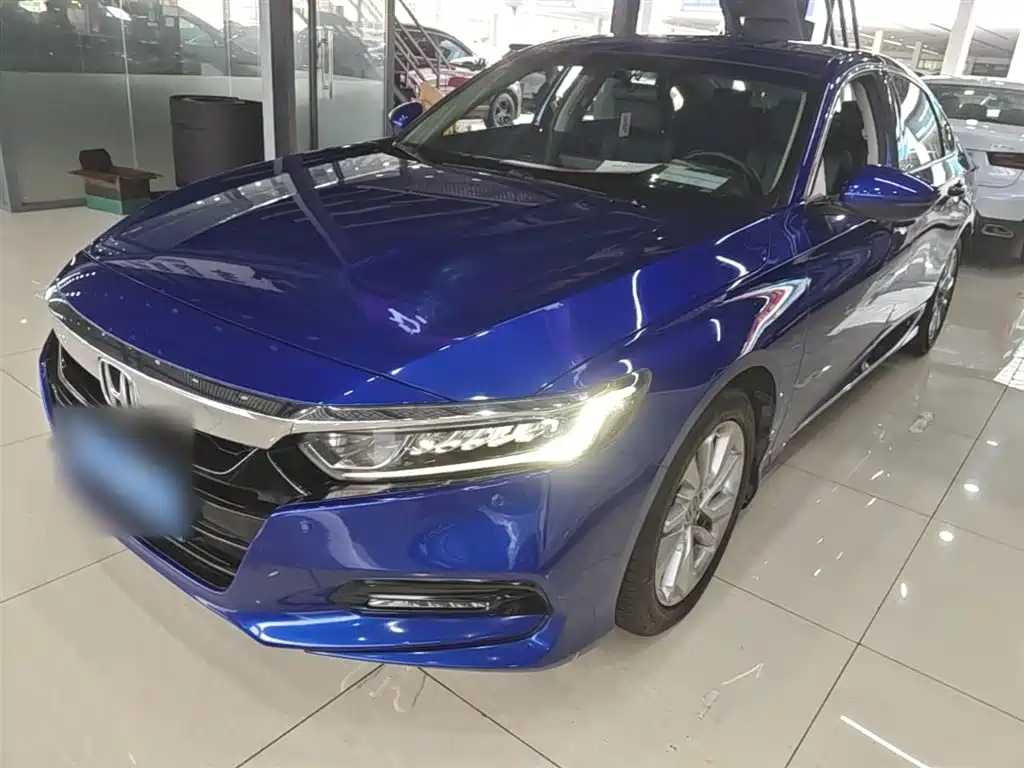 Honda Accord 2018 — фото 1