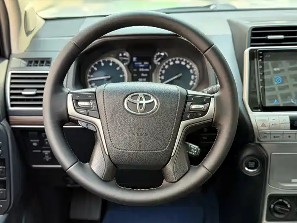 Toyota Prado 2018