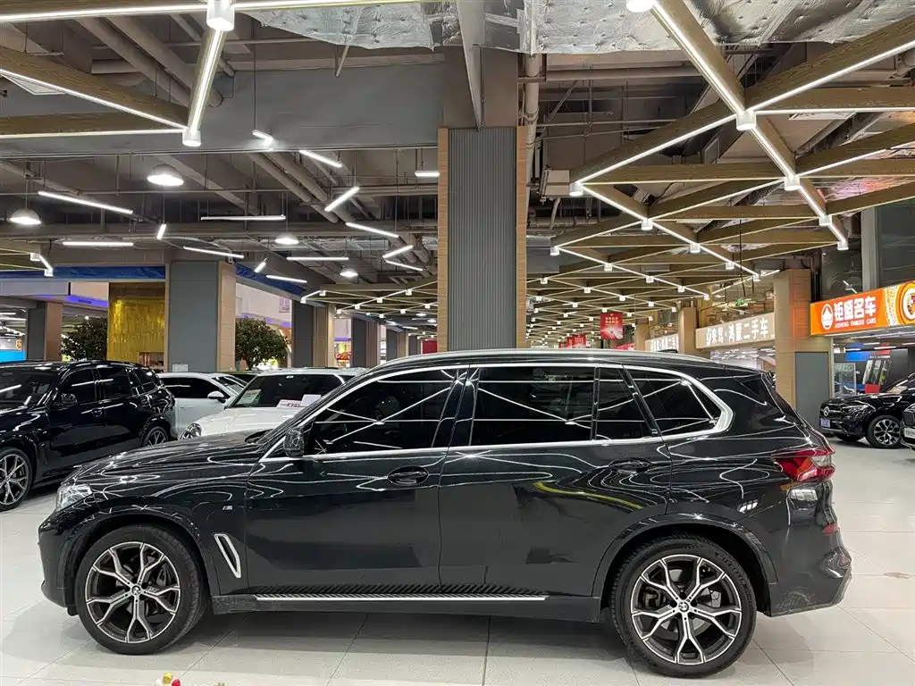 BMW X5 2022 — фото 4