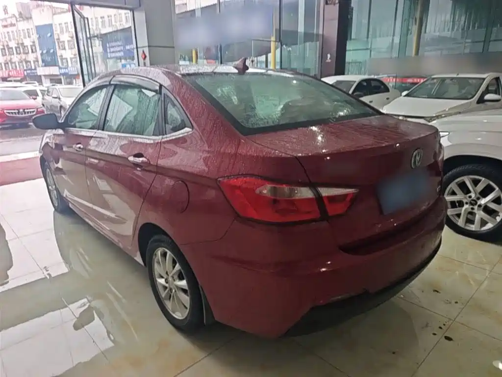 Changan V7 2017 — фото 5