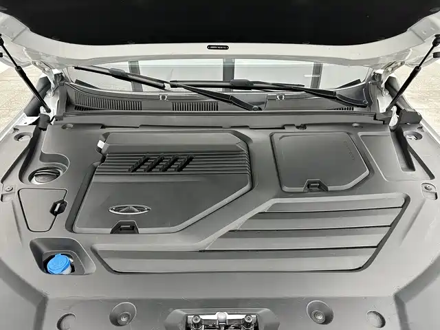 Chery Tiggo 8 PLUS Kunpeng e+ 2022 — фото 17