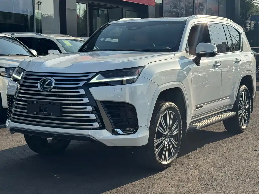 Lexus LX 2025 — фото 18