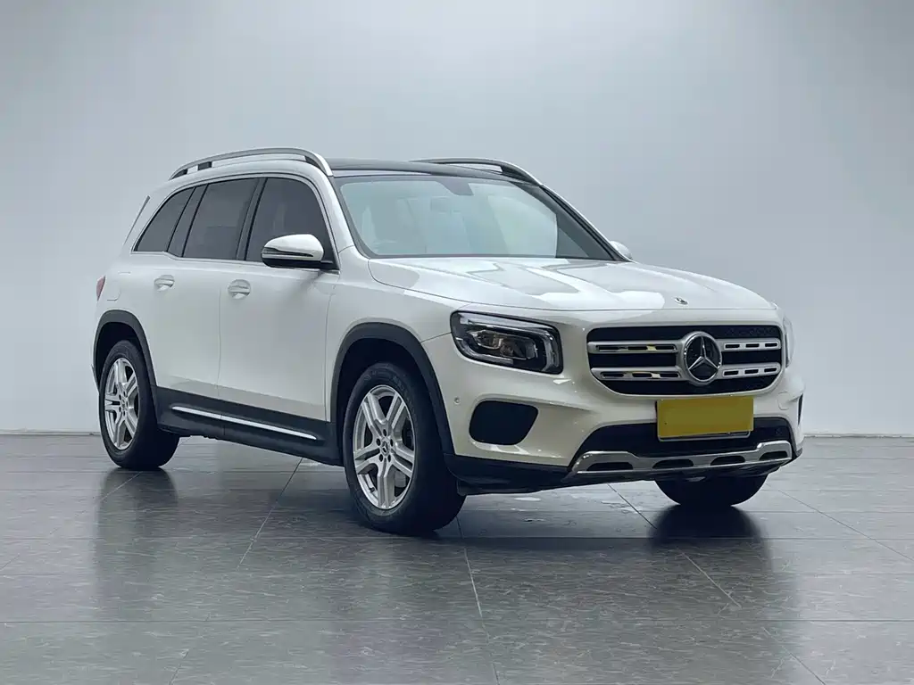 Mercedes-Benz GLB 2023