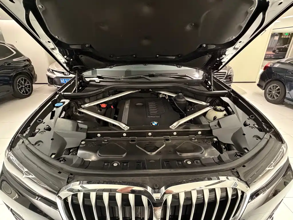 BMW X7 2022 — фото 18
