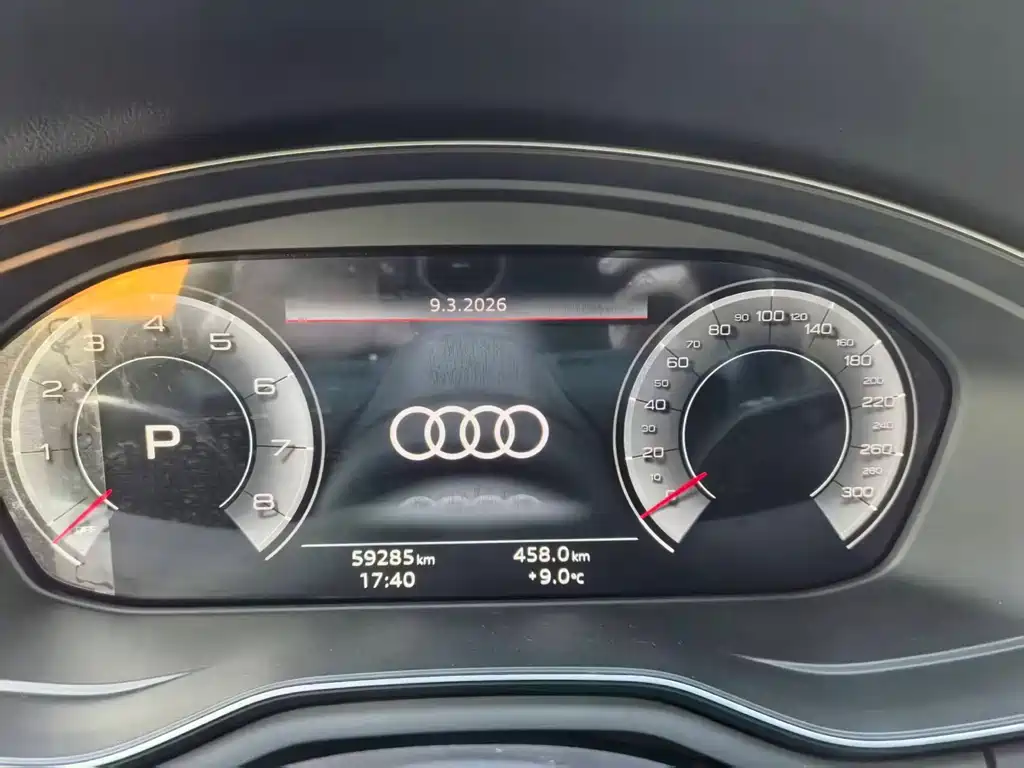 Audi A4L 2023 — фото 11