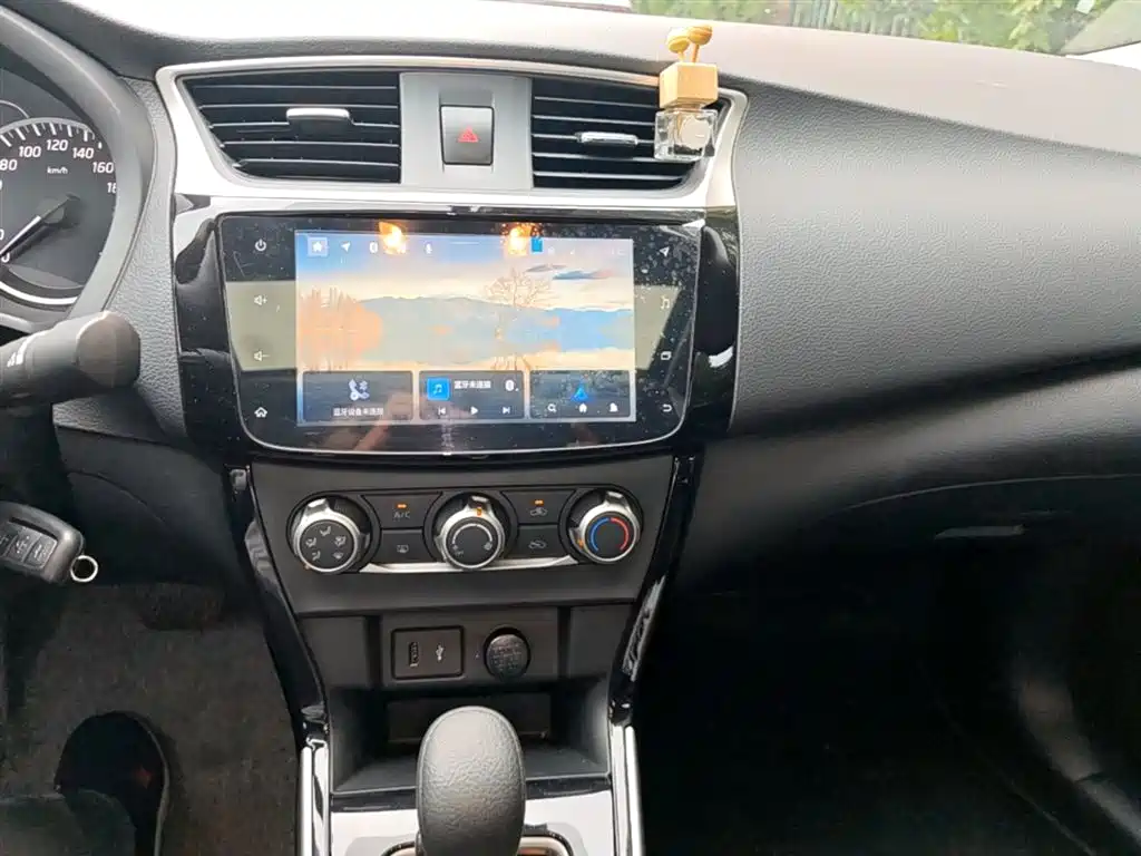 Nissan Sylphy 2022 — фото 20