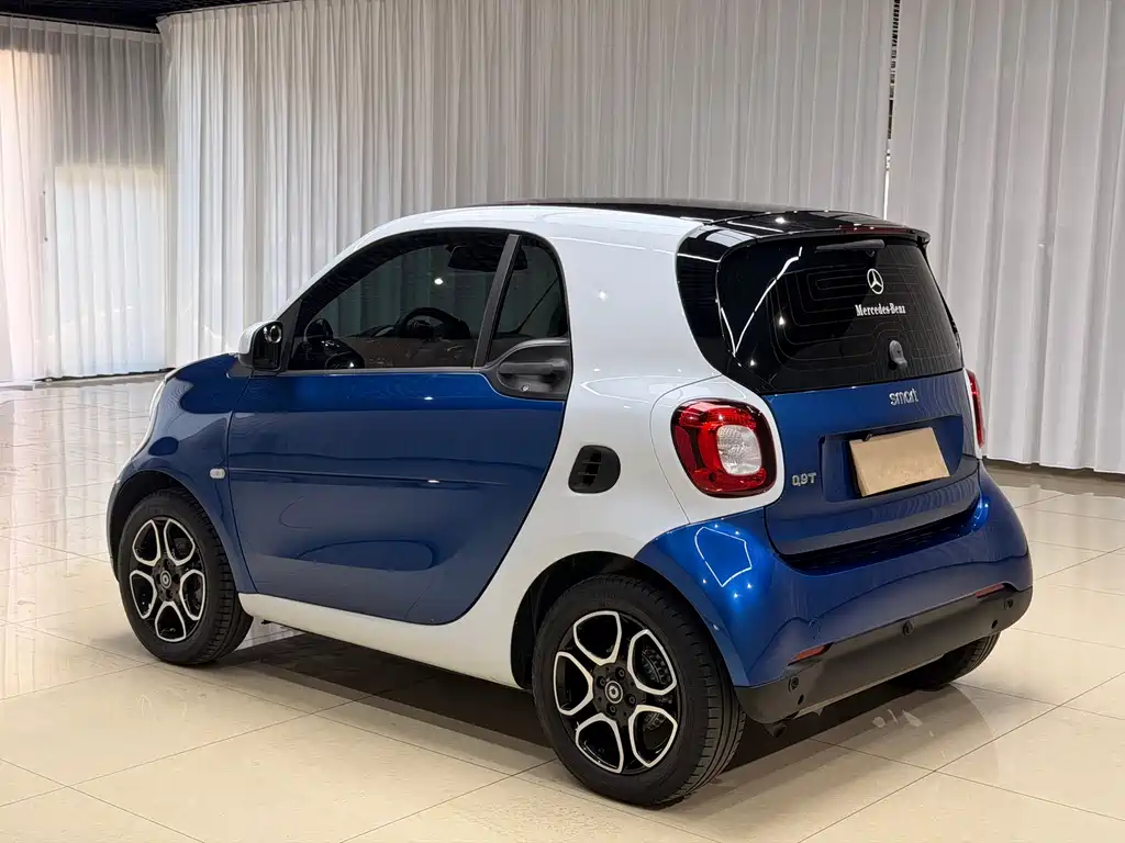 smart Fortwo 2017 — фото 8