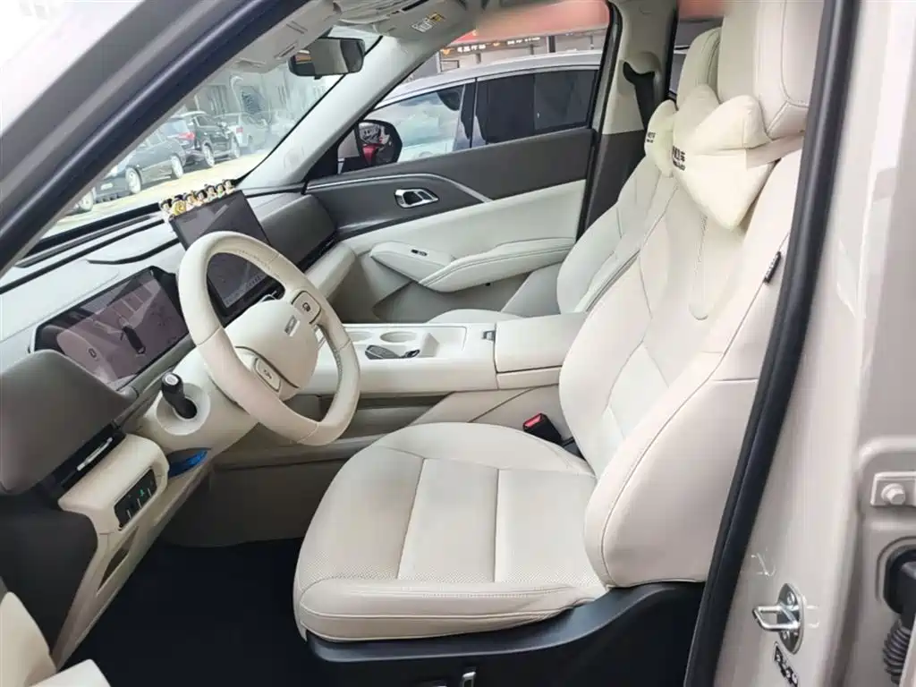 Haval Xiaolong MAX 2025 — фото 15